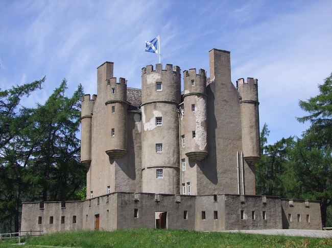 Braemar Castle exterior