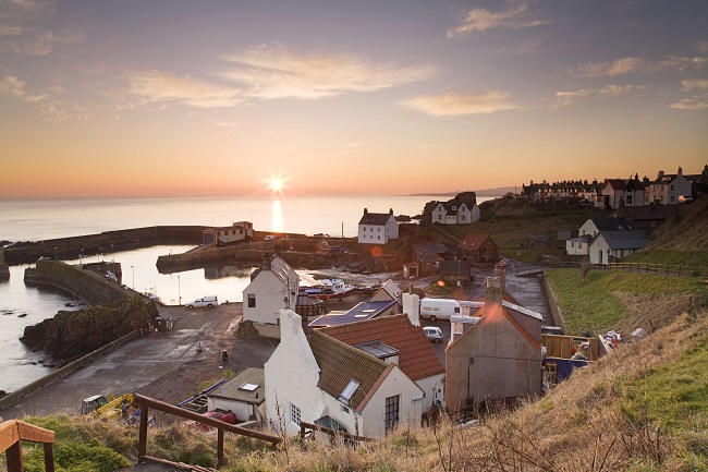 St Abbs Harbour, courtesy Ian Oliver